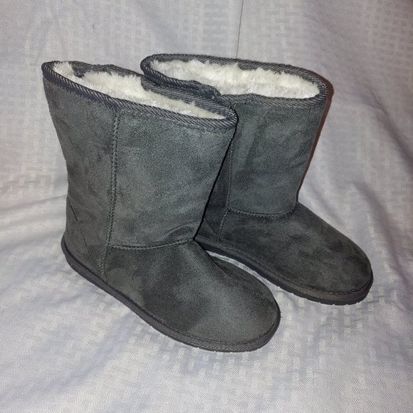 Dawgs Shoes - Dawgs Women’s Microfiber Boots SIZE 6